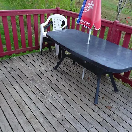 Confortable Avec Terrasse - 6 Pers. - Api-1-52-1991 Camping *