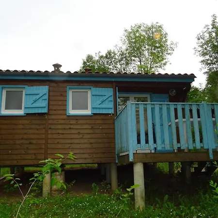 Confortable Avec Terrasse - 6 Pers. - Api-1-52-1991 Camping Thiviers